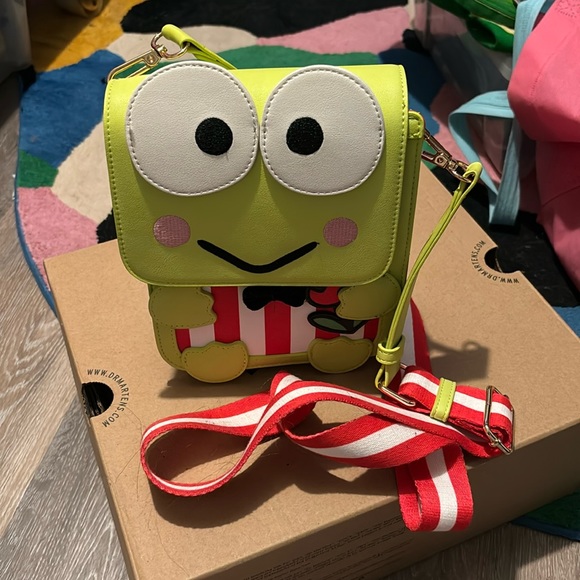 Handbags - Keroppi Crossbody